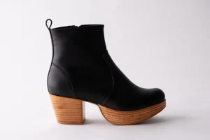 Fortress Charli Clog Boot in Black