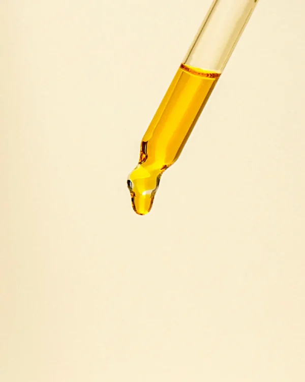 Henne Organics Illumine Face Oil