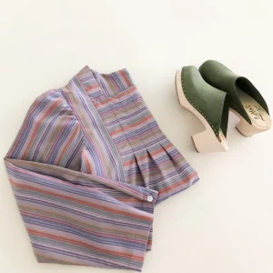 Vintage 70s Birds & Bees Stripe Peasant Top